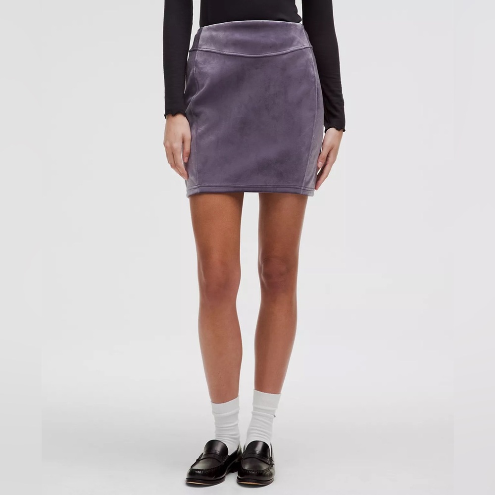 NWT Lululemon Scuba High-Rise Mini Skirt Velvet Nightfall Sz XS